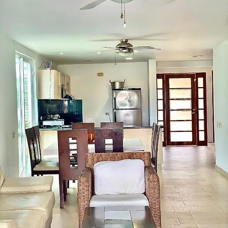 Holiday home Boutique Frente Al Mar Casa 28 *